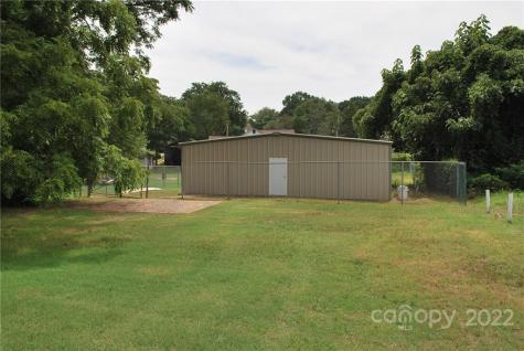 204 N Oakland Avenue Statesville NC 28677
