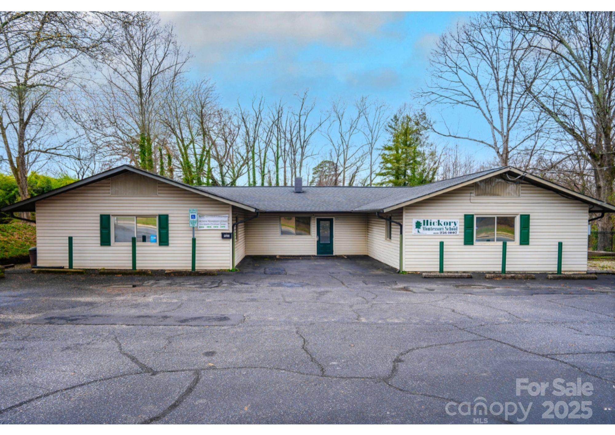 925 NE 5th Street NE Hickory NC 28601