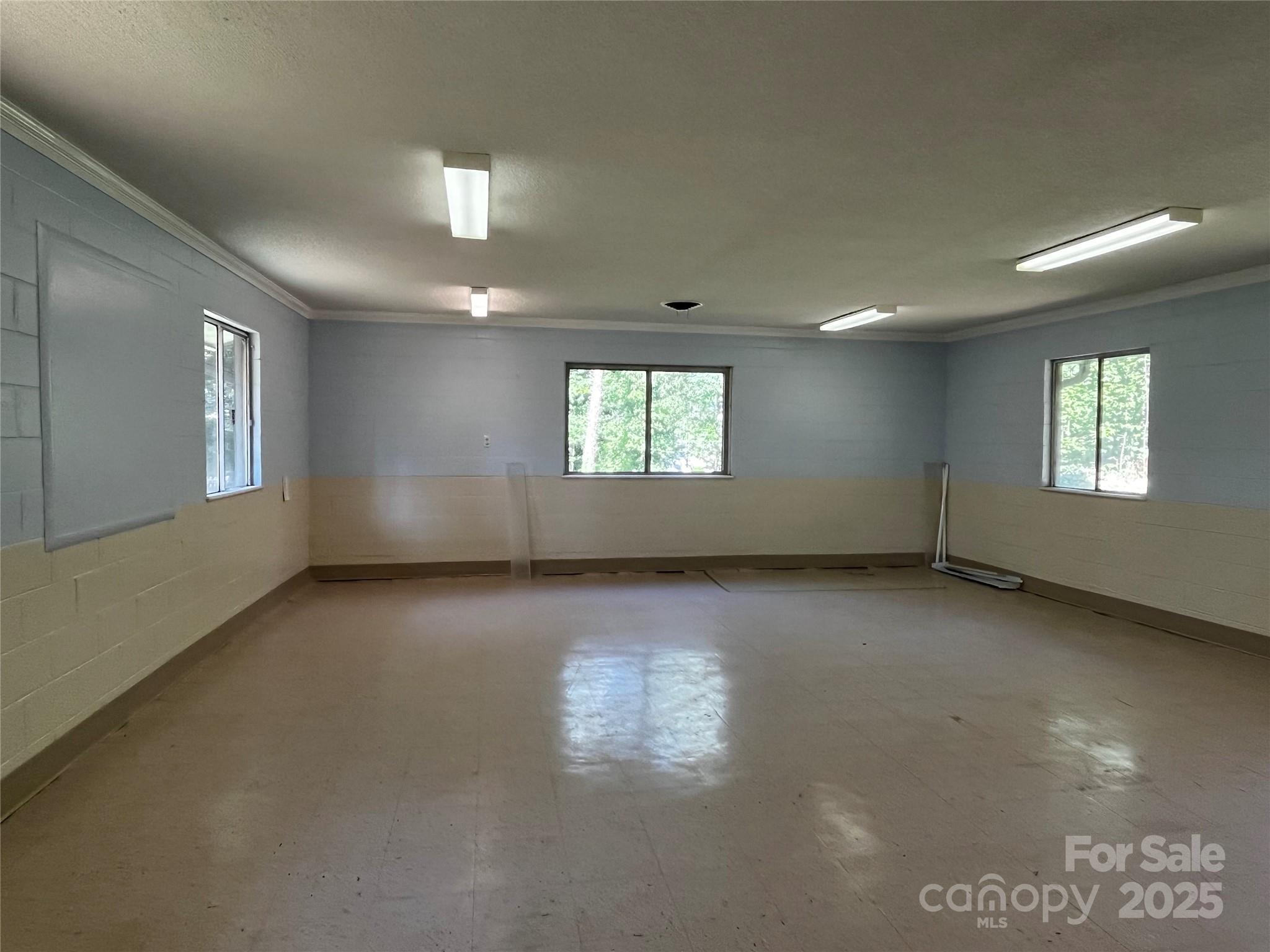 925 NE 5th Street NE Hickory NC 28601