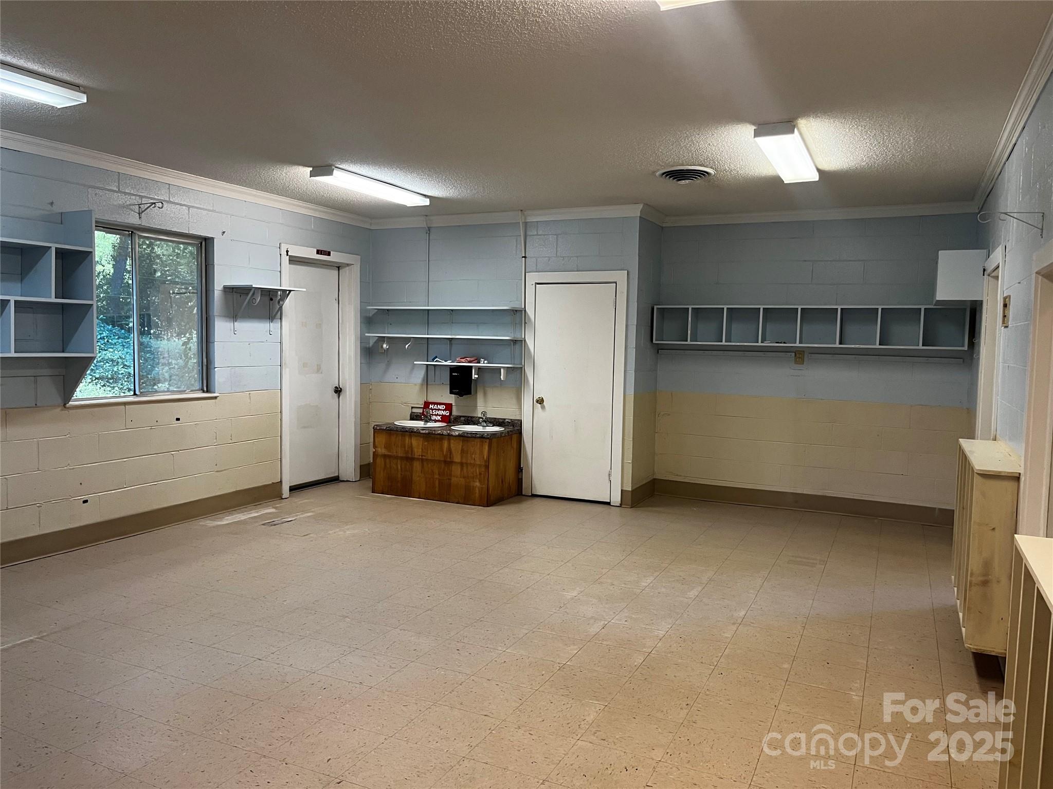 925 NE 5th Street NE Hickory NC 28601