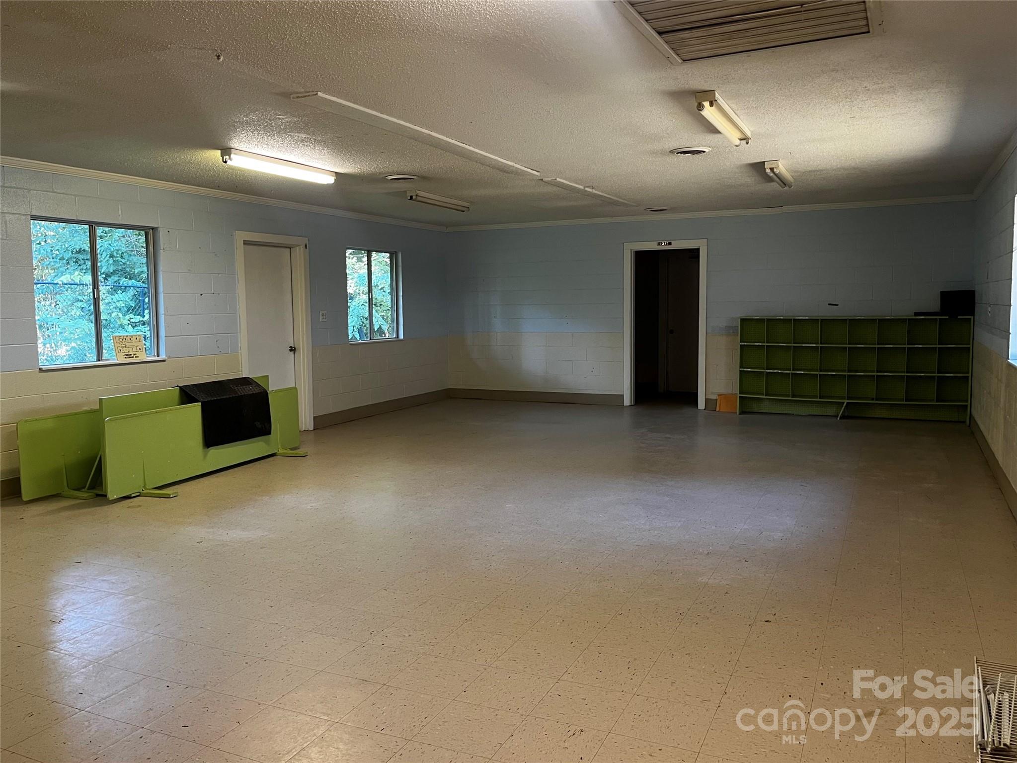 925 NE 5th Street NE Hickory NC 28601