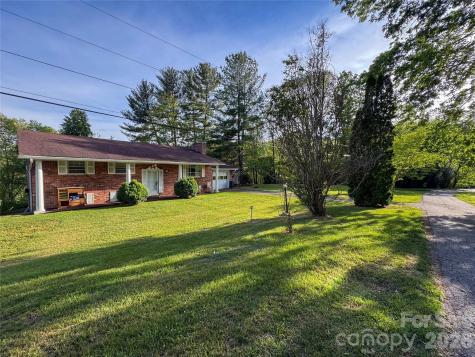 70 Winchester Drive Waynesville NC 28785