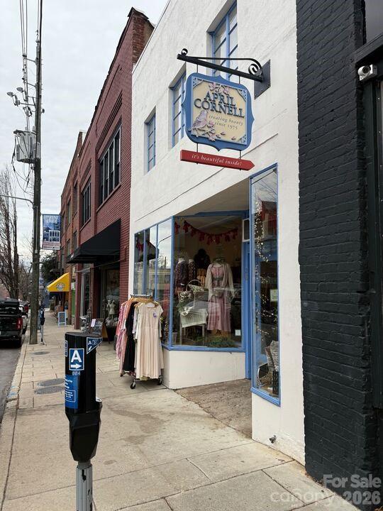 28 N Lexington Avenue Asheville NC 28801