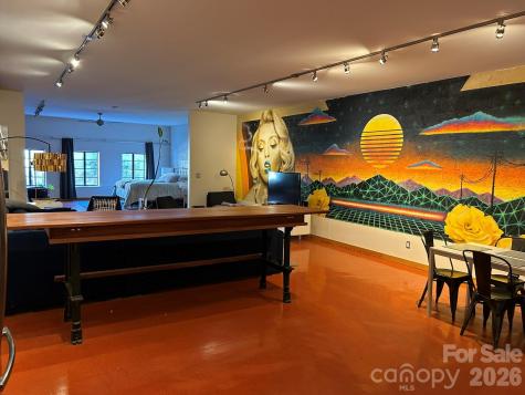 28 N Lexington Avenue Asheville NC 28801