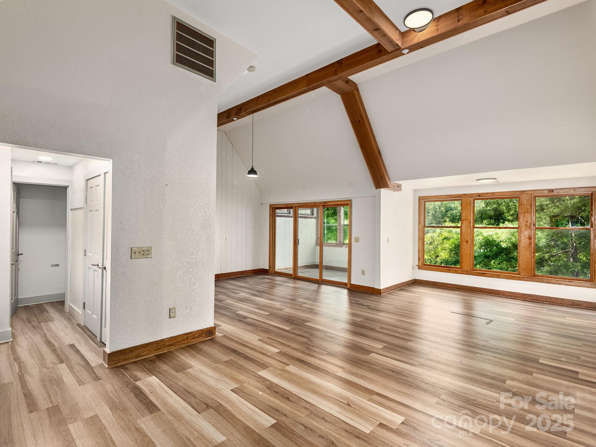 447 Lily Pad Lane Flat Rock NC 28731