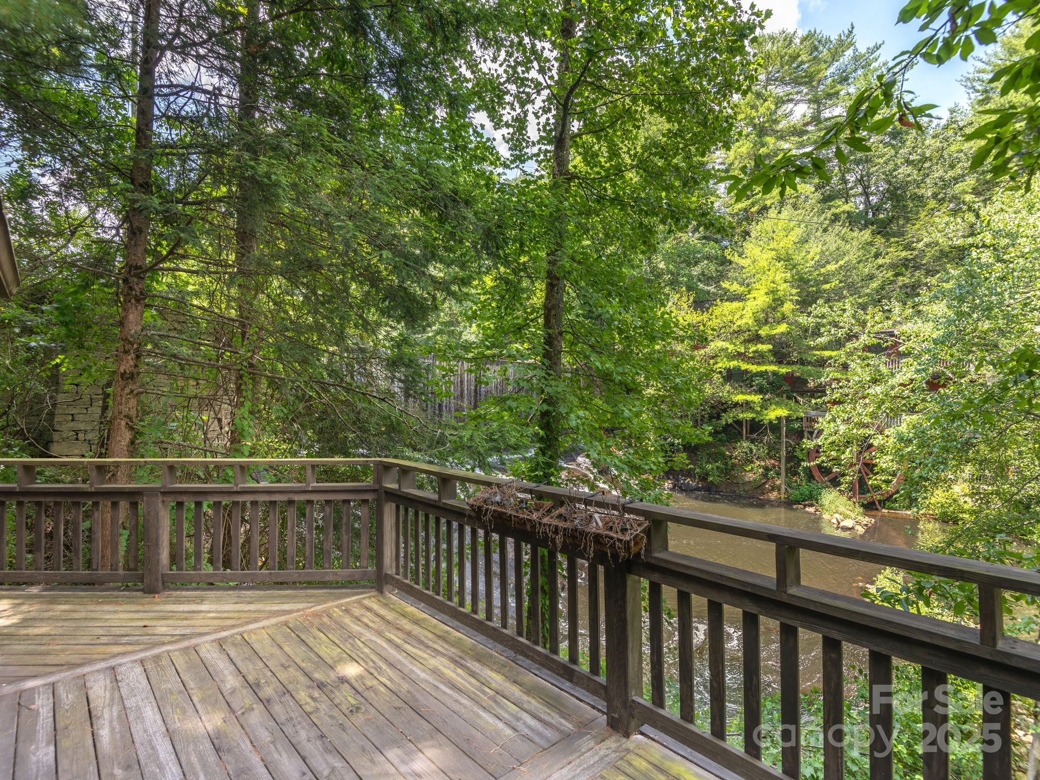 447 Lily Pad Lane Flat Rock NC 28731