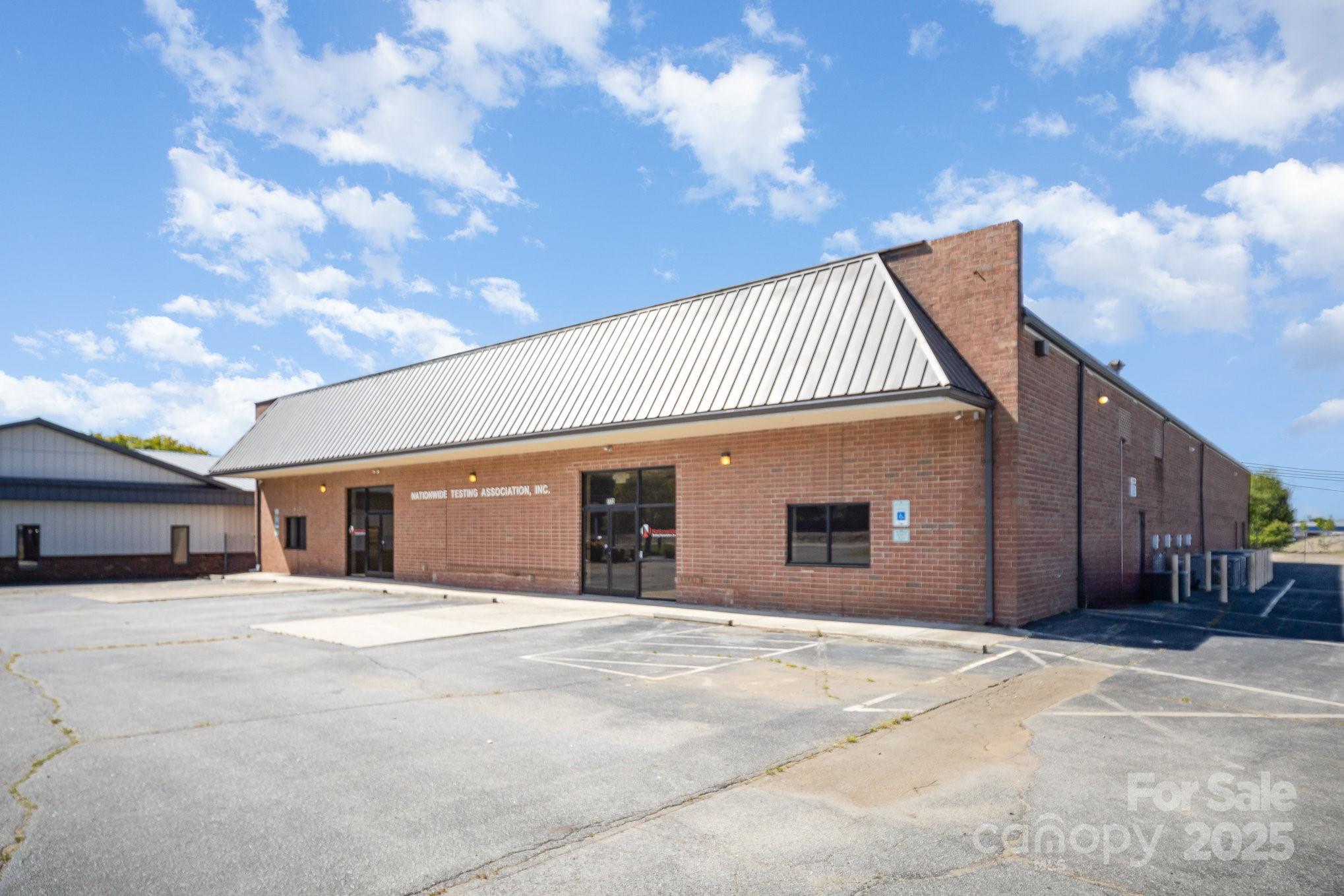 770-772 N Broad Street Mooresville NC 28115