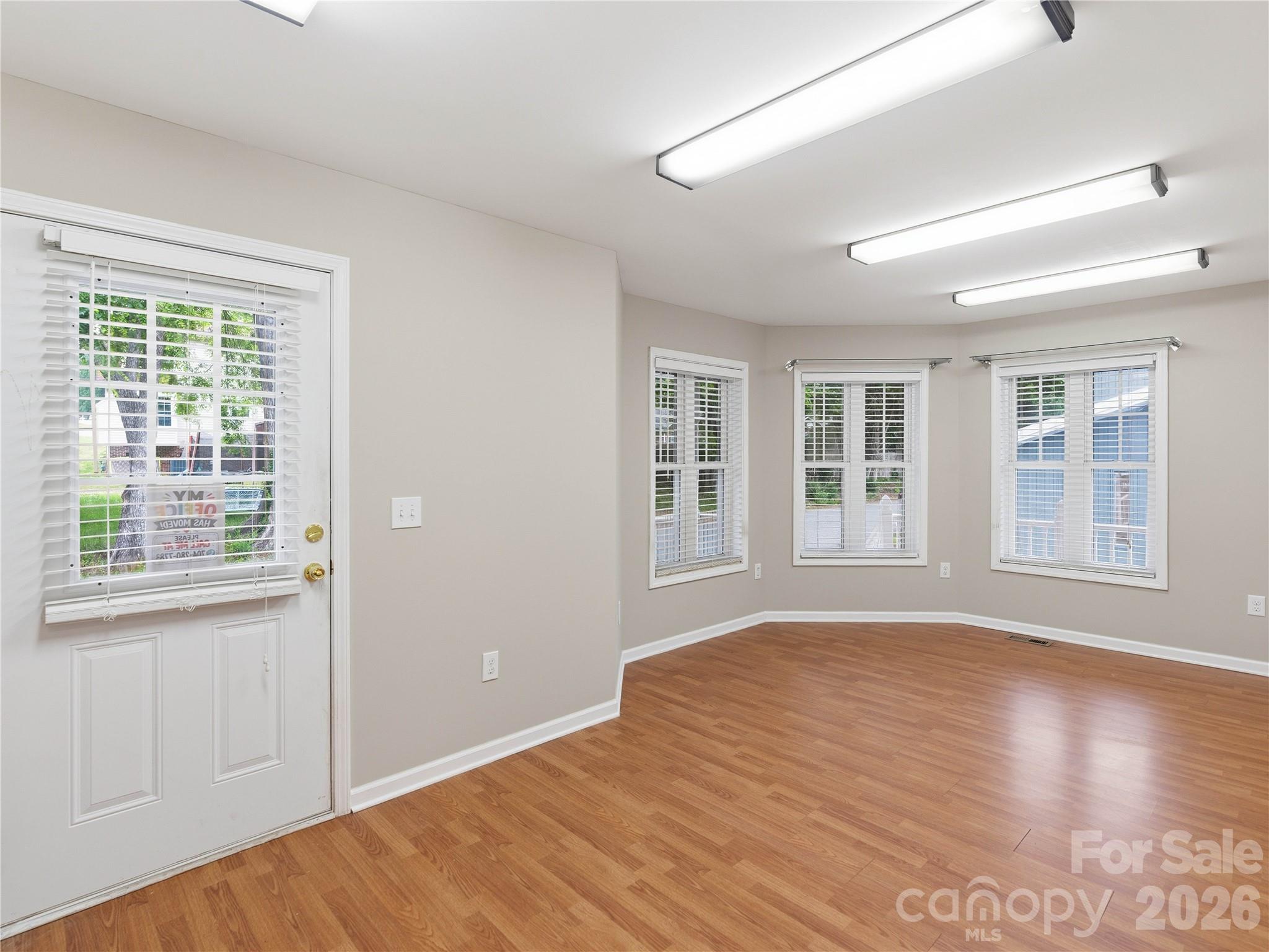 4423 Railroad Avenue Harrisburg NC 28075