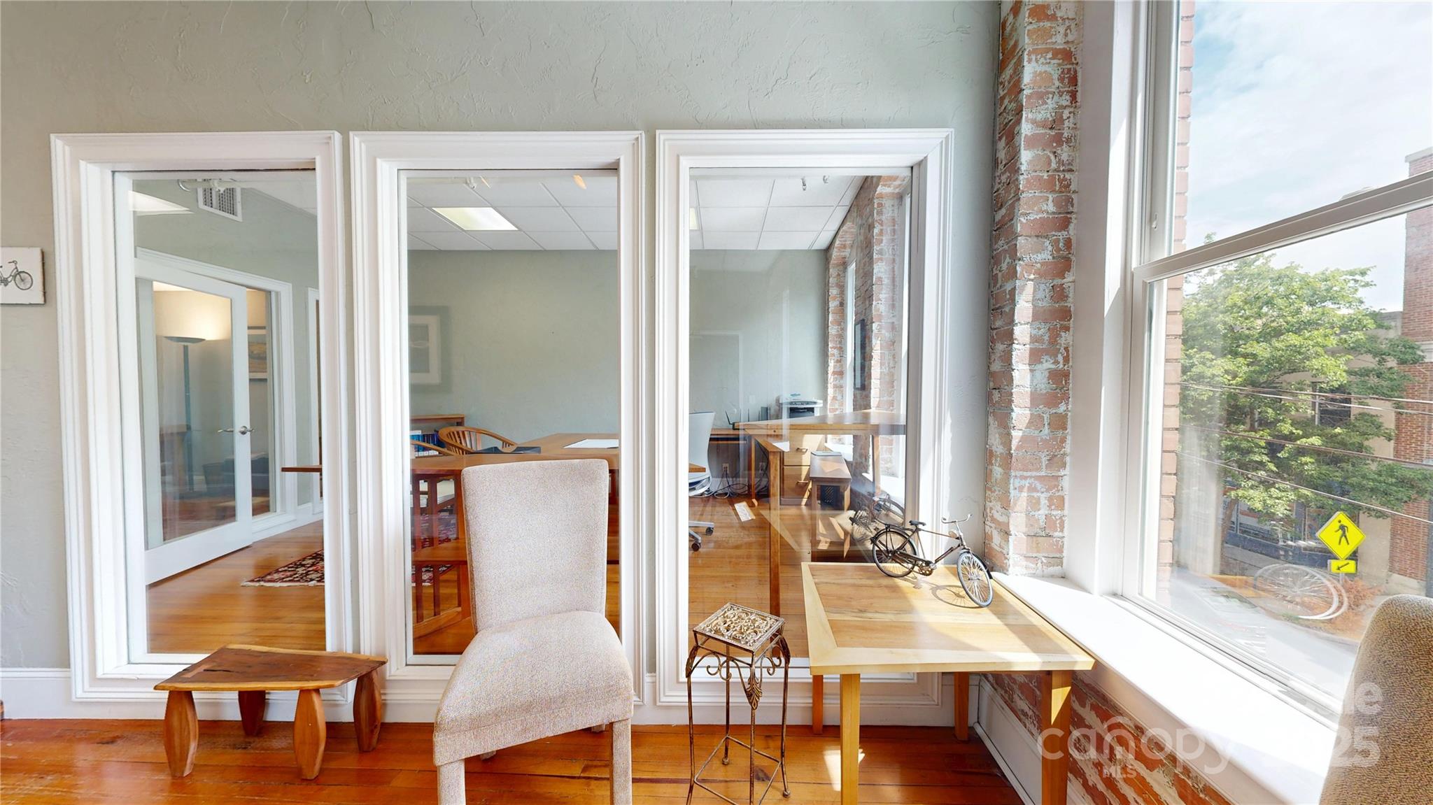 49 Broadway Street Asheville NC 28801