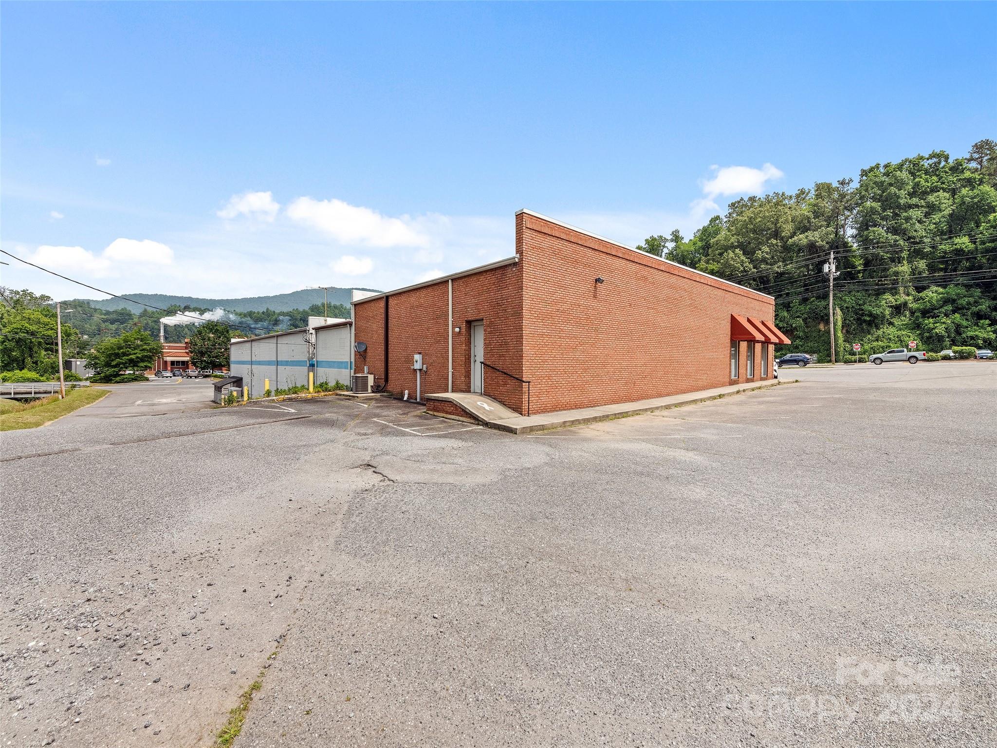 30 Main Street Sylva NC 28779