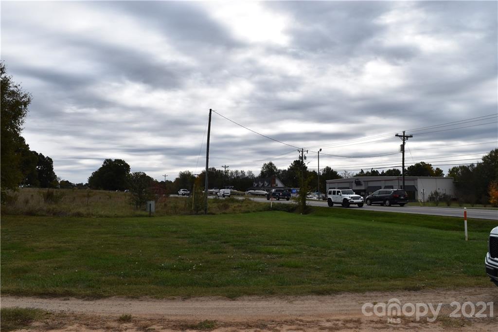 768 River Highway Mooresville NC 28117