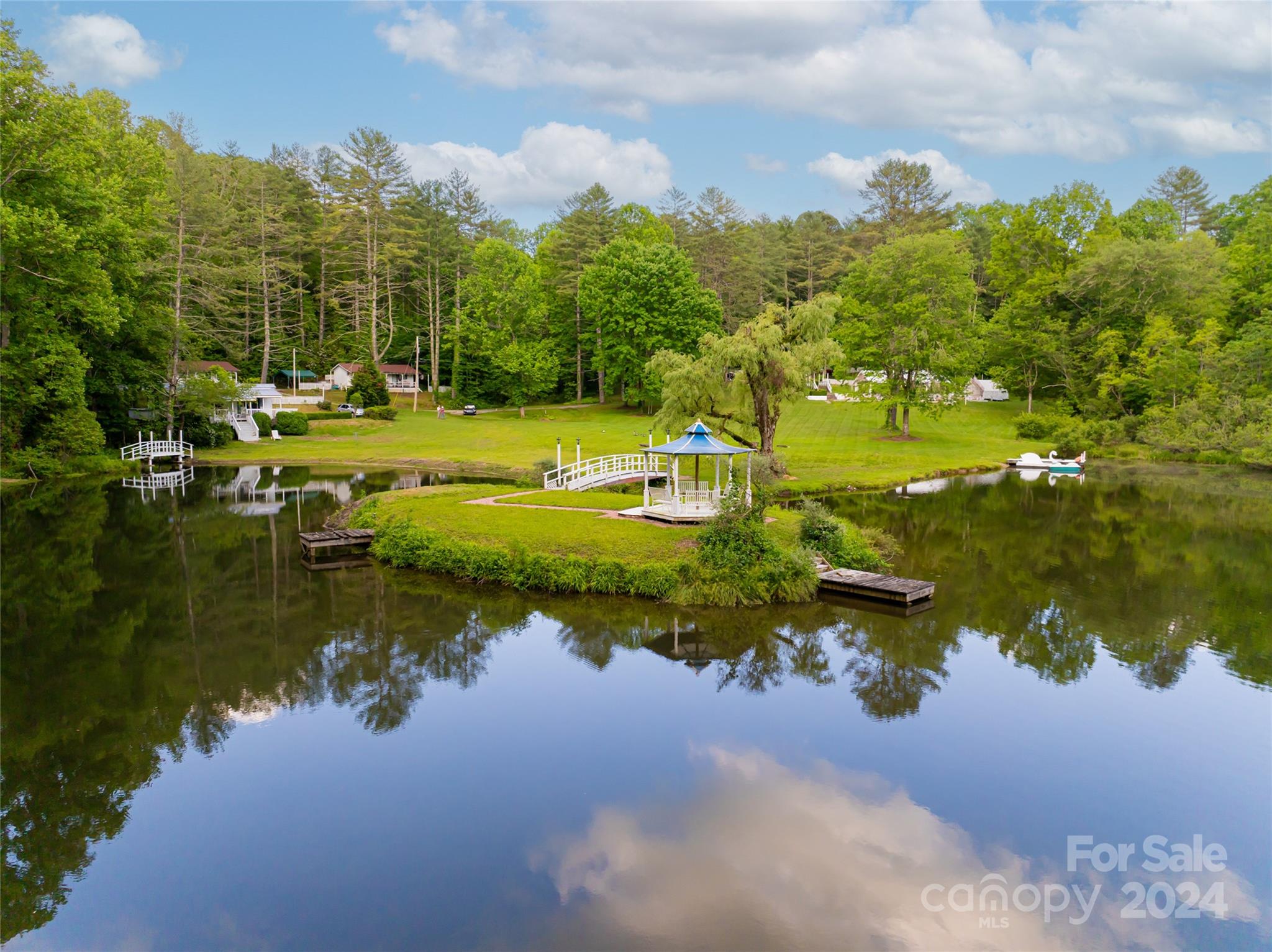 204 Rainbow Lake Drive Brevard NC 28712