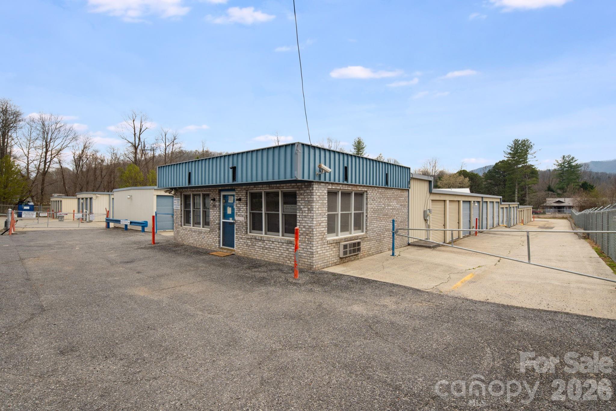 440 E State Street Black Mountain NC 28711