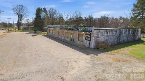 1904 N Rankin Avenue Newton NC 28658