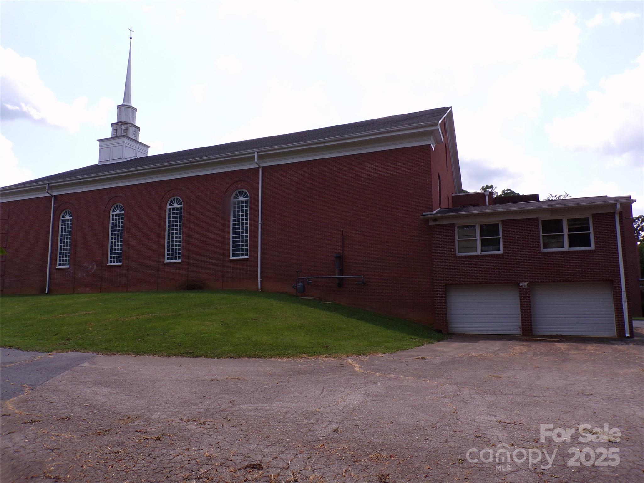 150 Westwood Place Asheville NC 28806