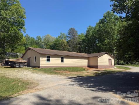 133 Daisy Lane Blacksburg SC 29702