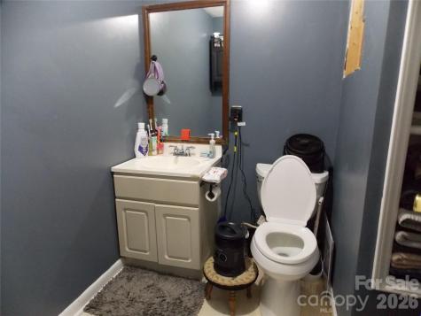 1317 &1319 Main Street NW Lenoir NC 28645