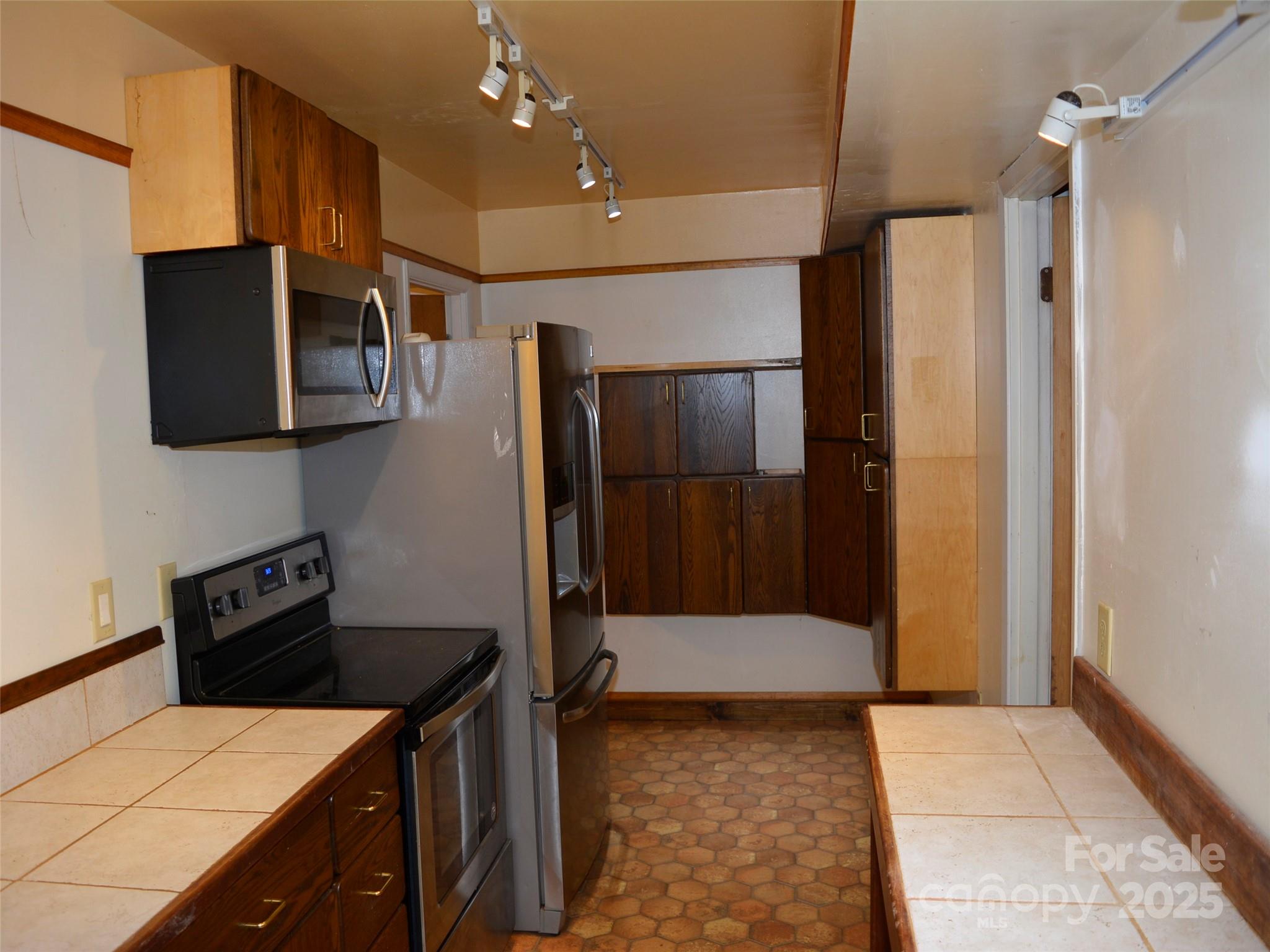 44 & 54 Legacy Lane Cullowhee NC 28723