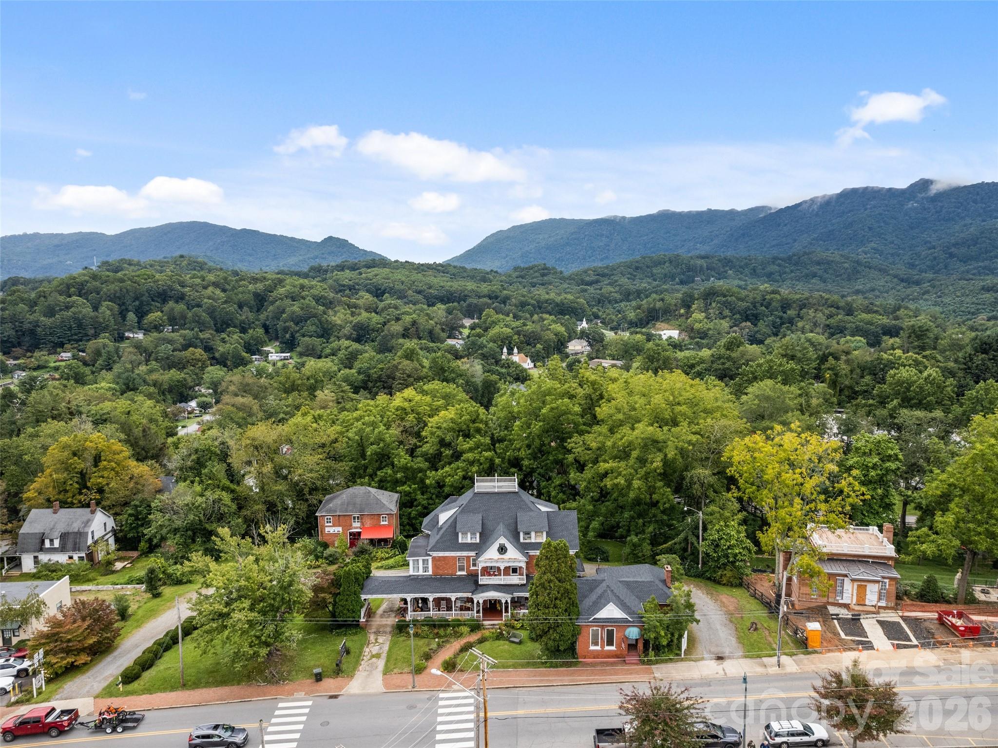 123 S Main Street Waynesville NC 28786