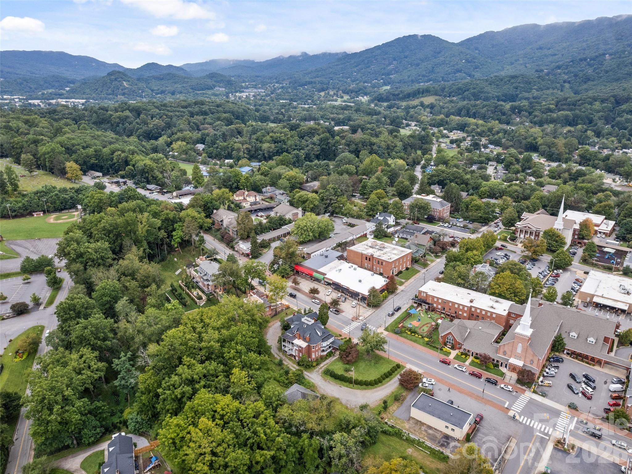 123 S Main Street Waynesville NC 28786