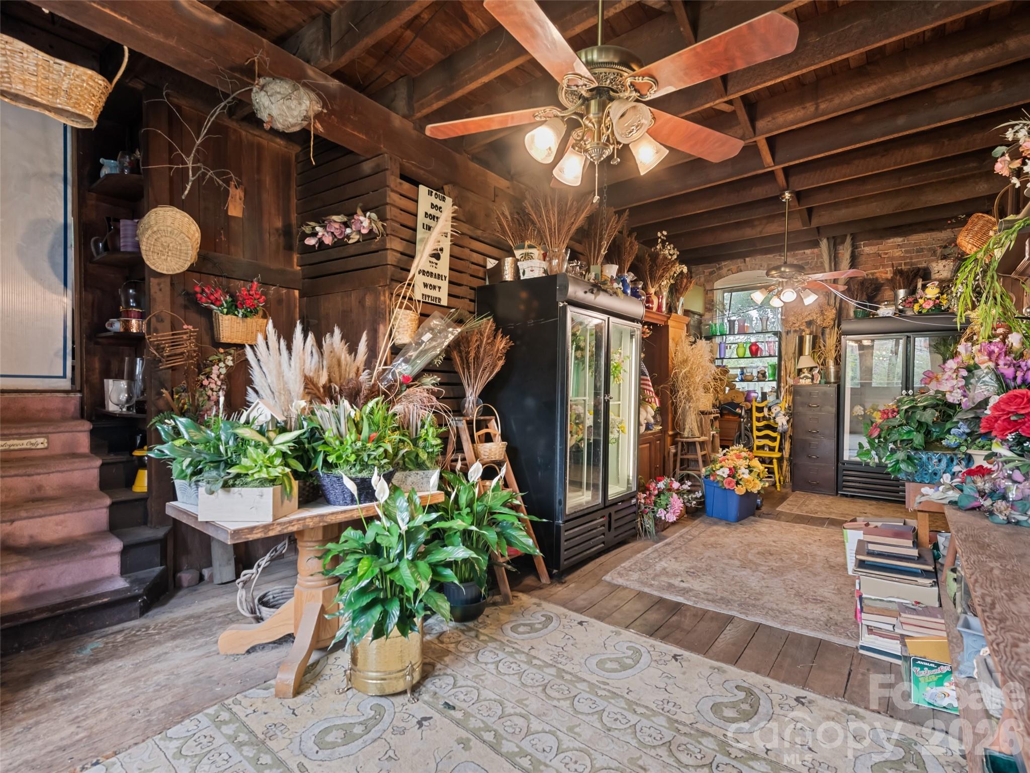 123 S Main Street Waynesville NC 28786