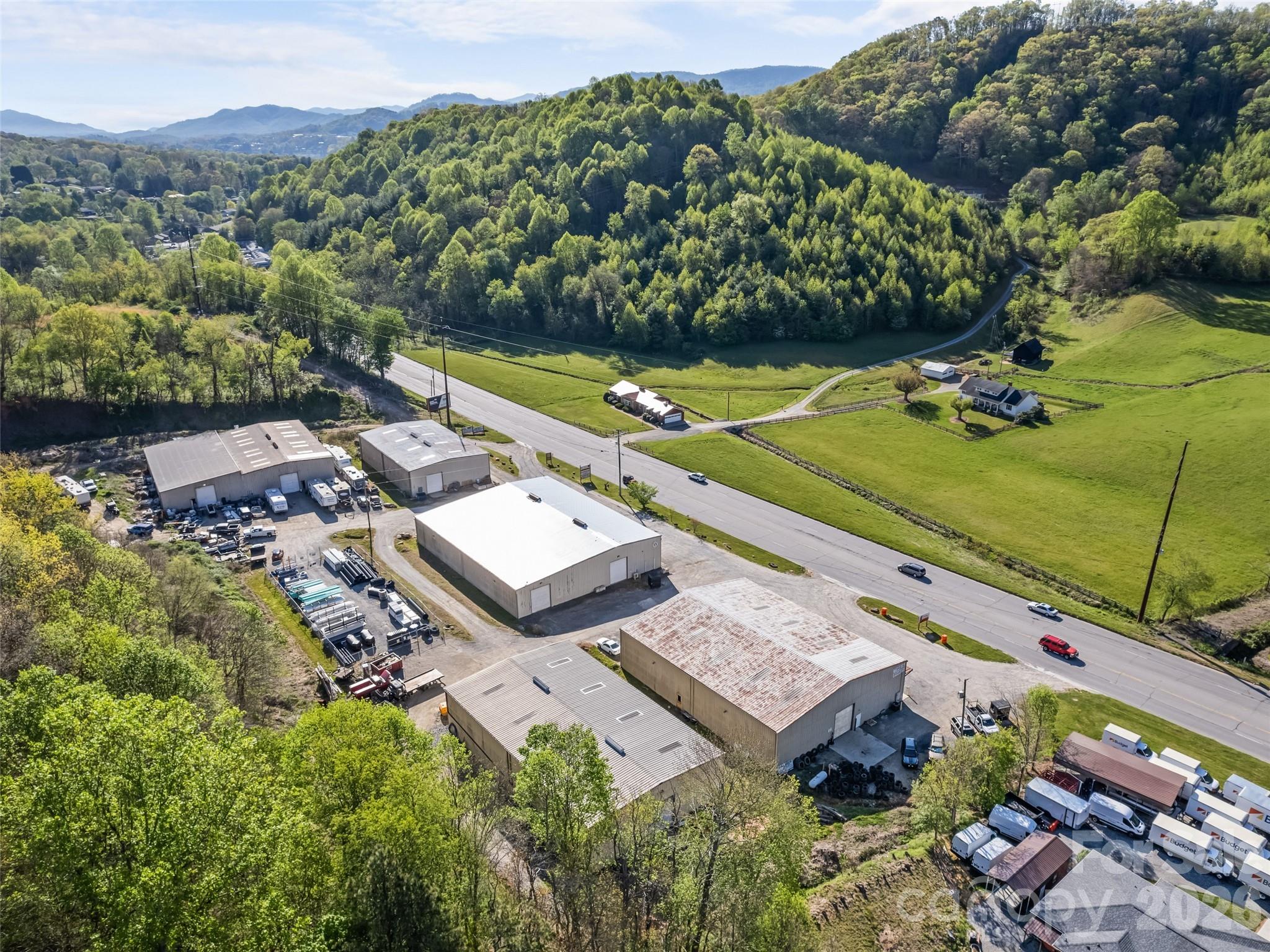 2466 Dellwood Road Waynesville NC 28786