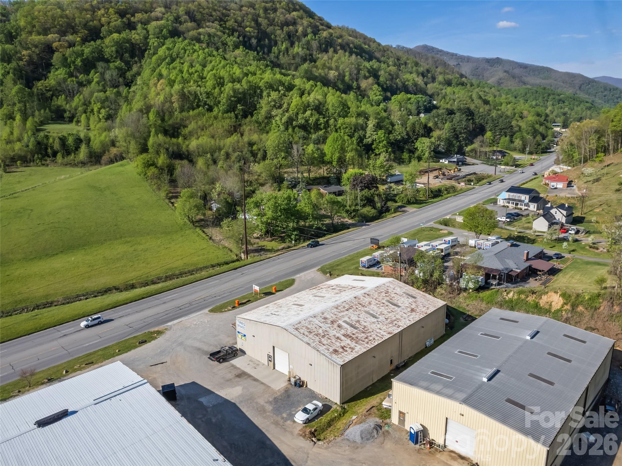 2466 Dellwood Road Waynesville NC 28786