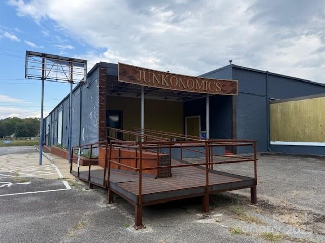 618 E Meeting Street Morganton NC 28655