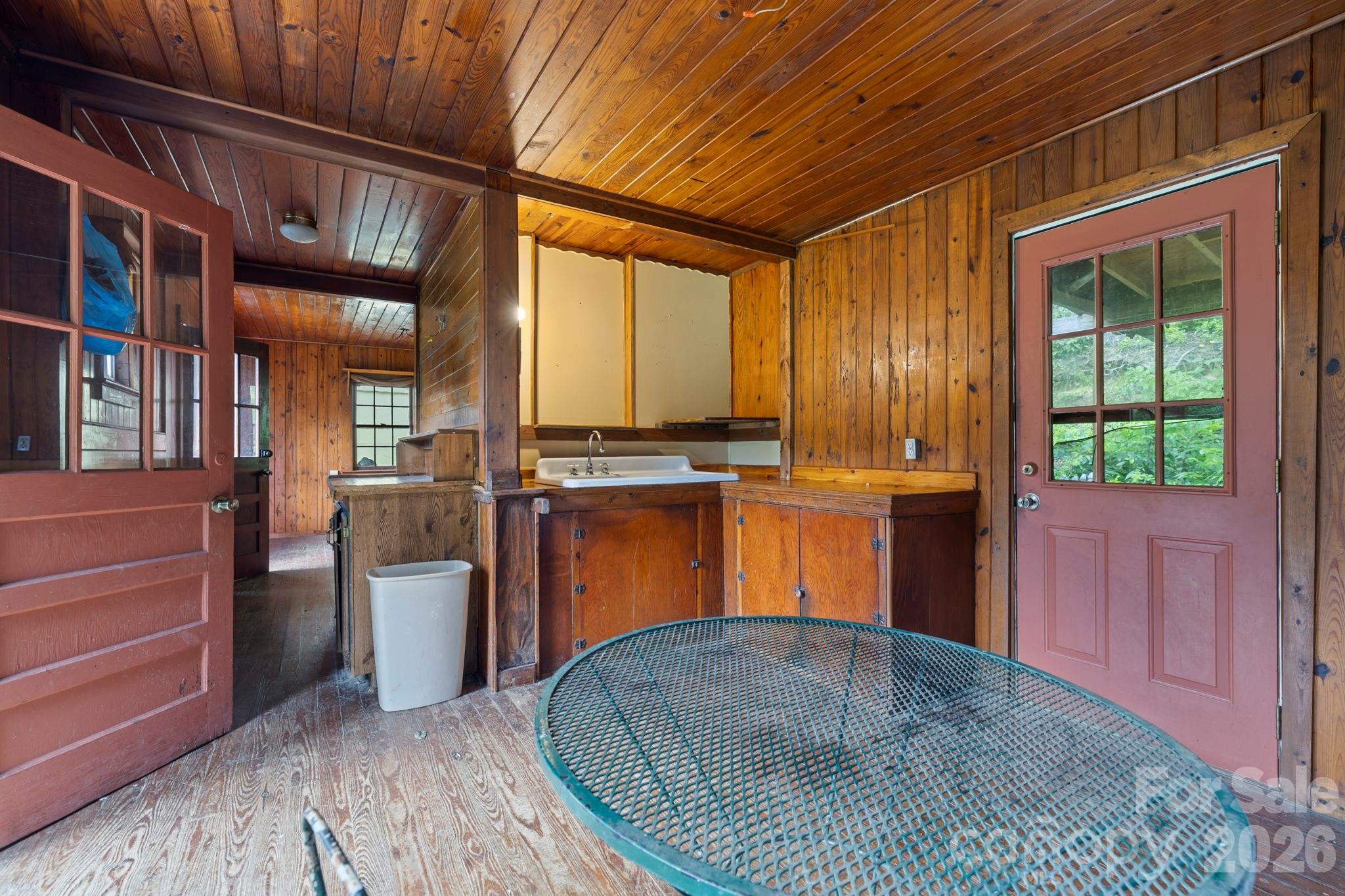 6080 Us 64/74a Highway Lake Lure NC 28746