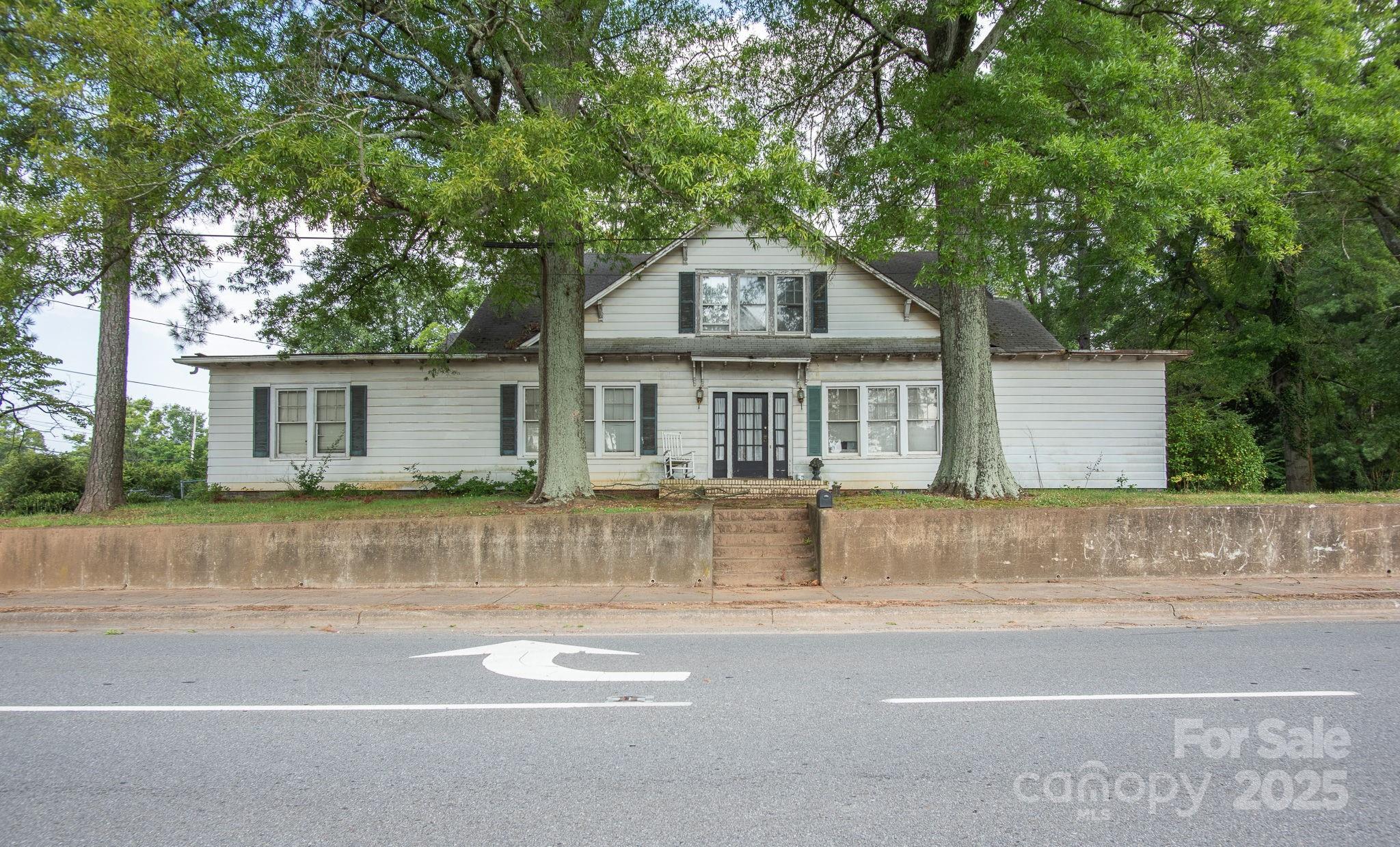 605 N Piedmont Avenue Kings Mountain NC 28086