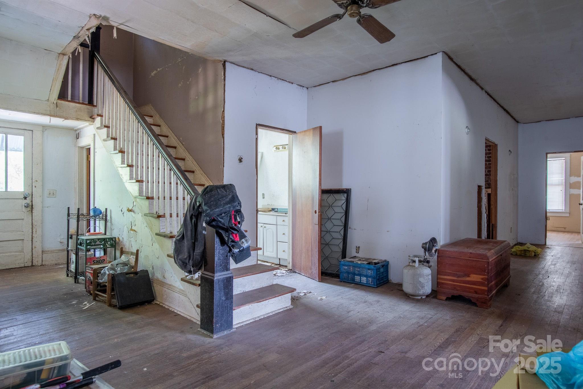 605 N Piedmont Avenue Kings Mountain NC 28086