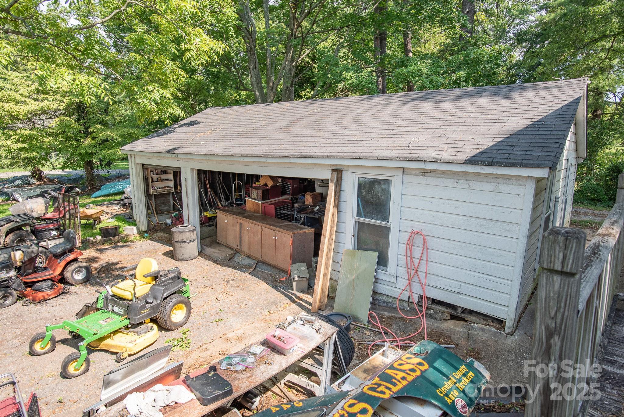 605 N Piedmont Avenue Kings Mountain NC 28086