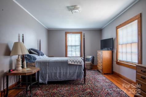 605 N Piedmont Avenue Kings Mountain NC 28086