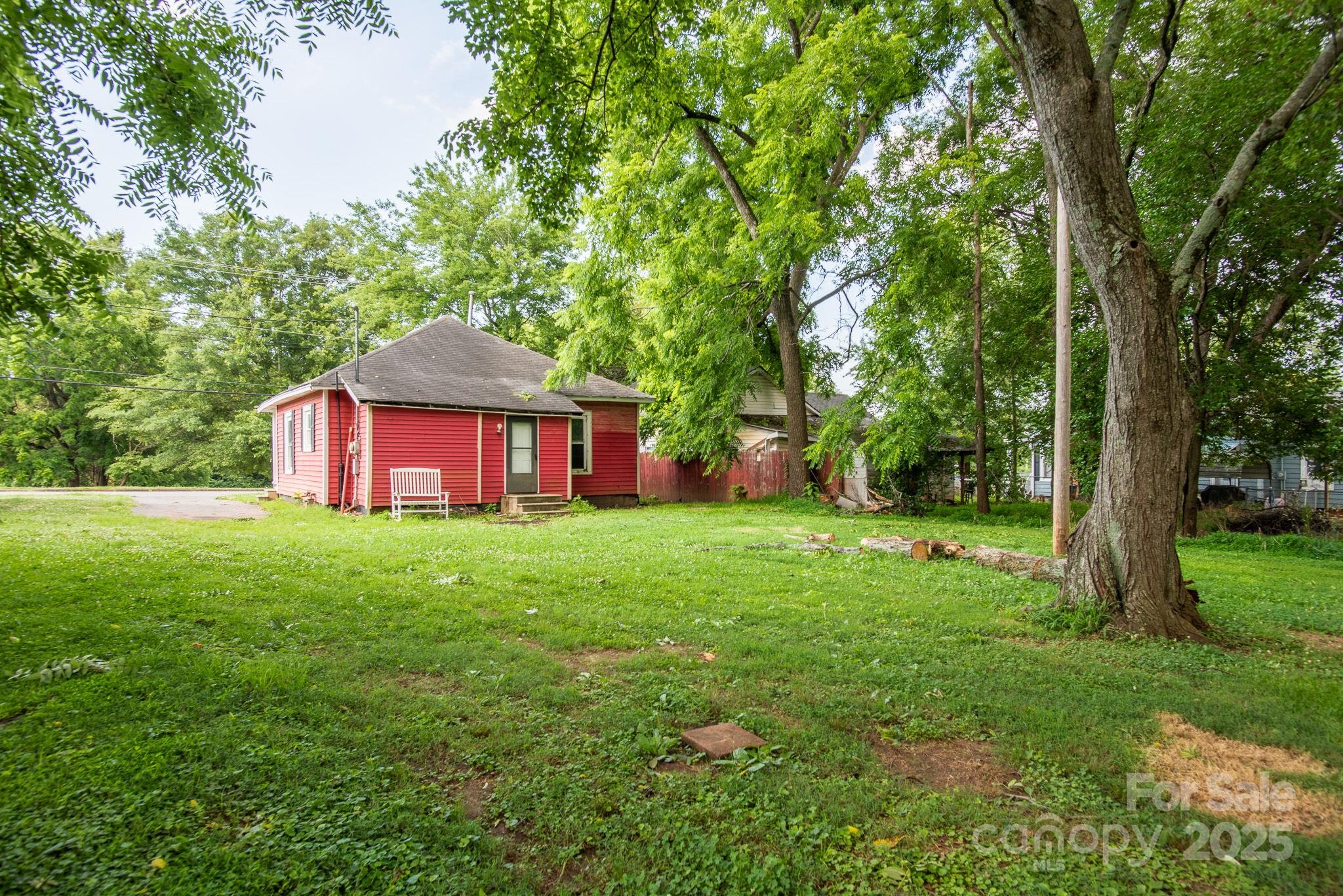 605 N Piedmont Avenue Kings Mountain NC 28086