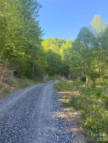 99999 Us 23 Highway Mars Hill NC 28754