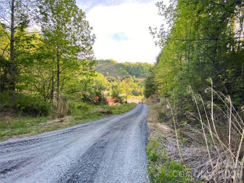99999 Us 23 Highway Mars Hill NC 28754