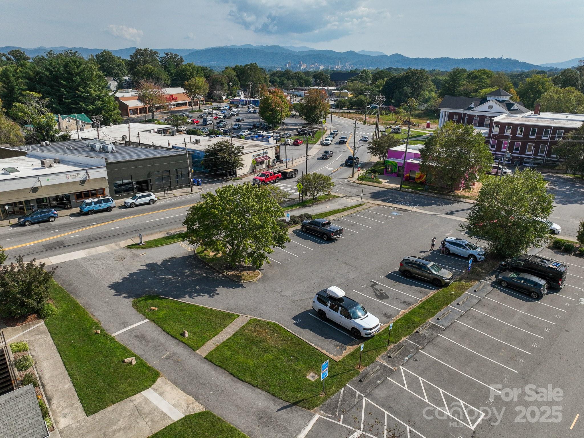 714 Haywood Road Asheville NC 28806