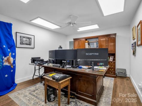 147 E Court Street Rutherfordton NC 28139