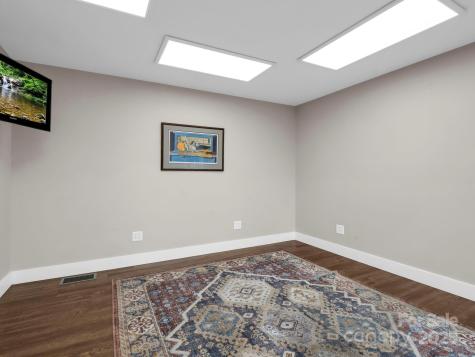 147 E Court Street Rutherfordton NC 28139