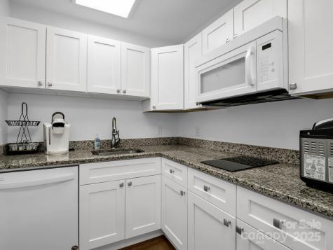 147 E Court Street Rutherfordton NC 28139