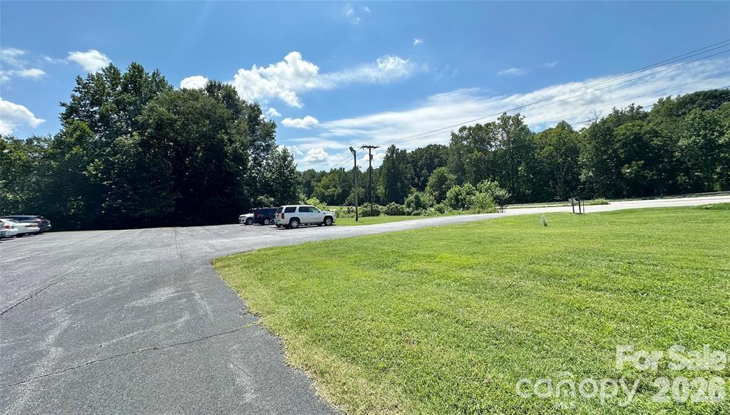 4092/4070 Hickory Boulevard Granite Falls NC 28630