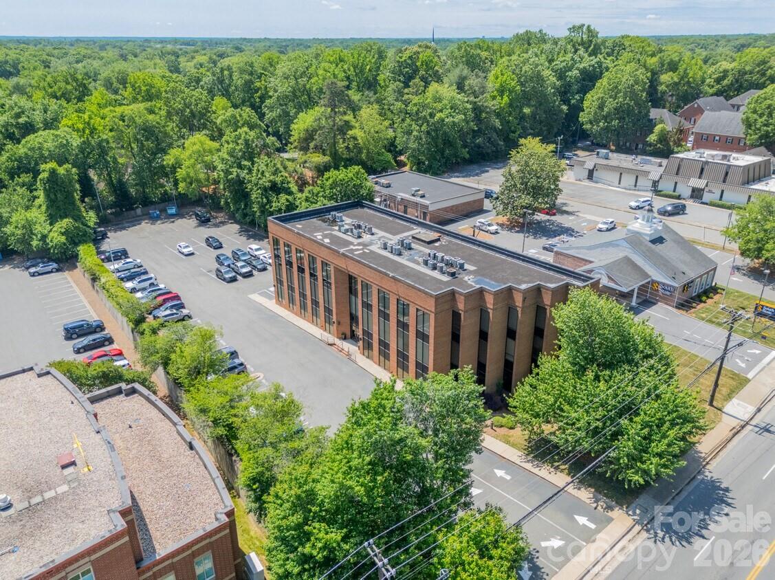 319 S Sharon Amity Road Charlotte NC 28211