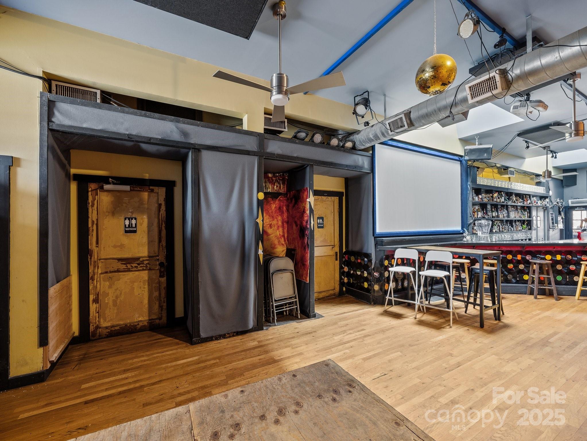 111 Broadway Street Asheville NC 28801