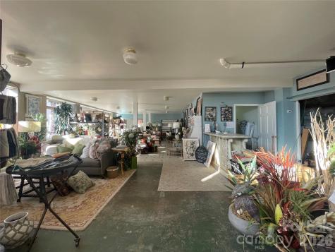 736 S Main Street Burlington NC 27215