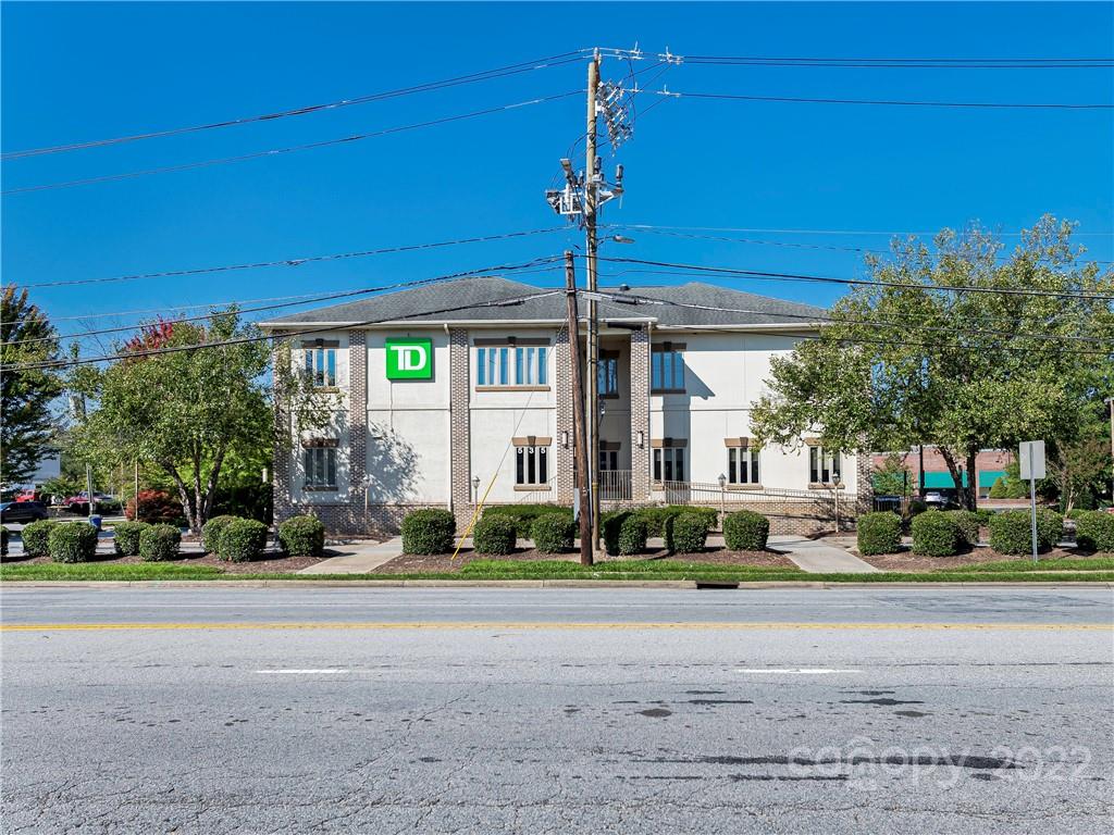 535 Greenville Highway Hendersonville NC 28792