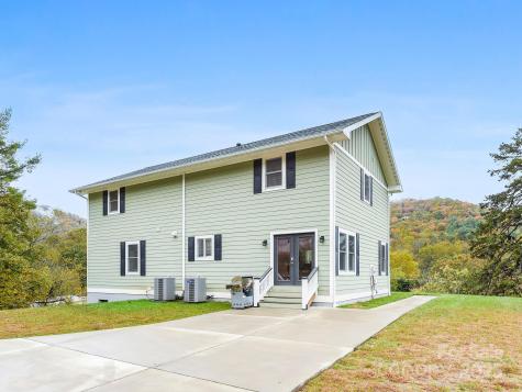 258 Old Weaverville Road Asheville NC 28804