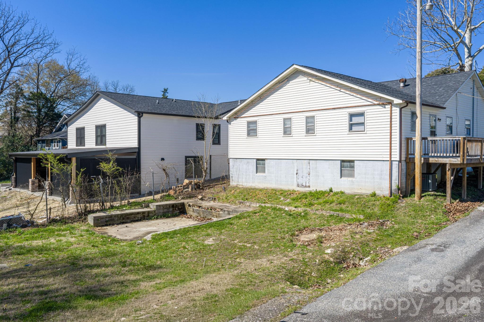 511 Lee Avenue Lincolnton NC 28092