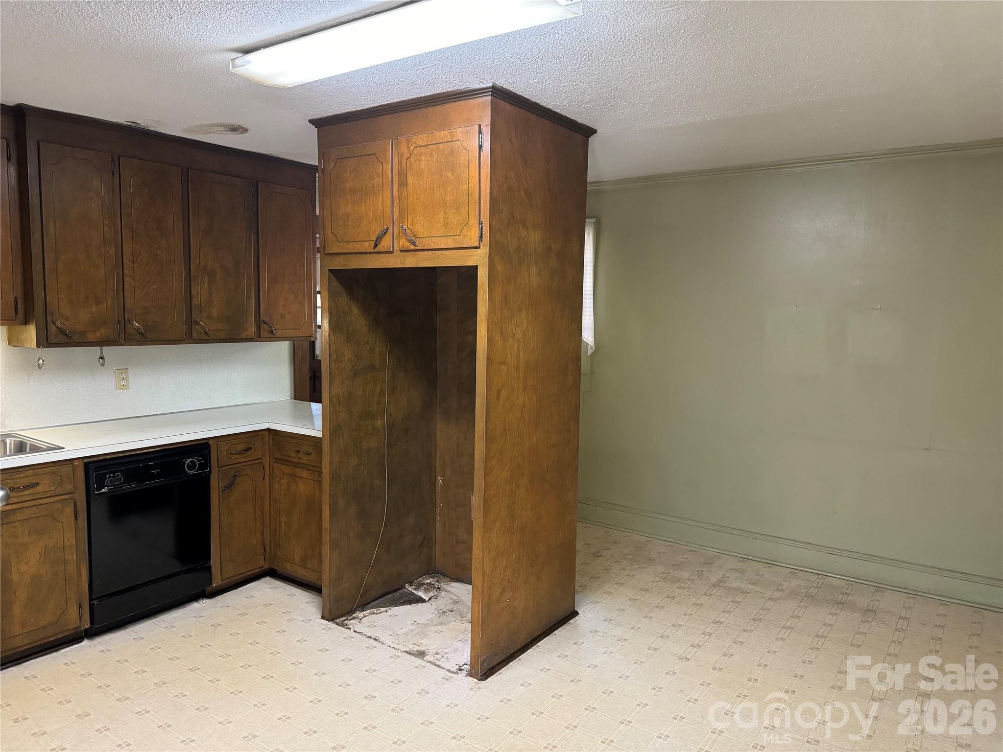 509 Main Street E Locust NC 28097