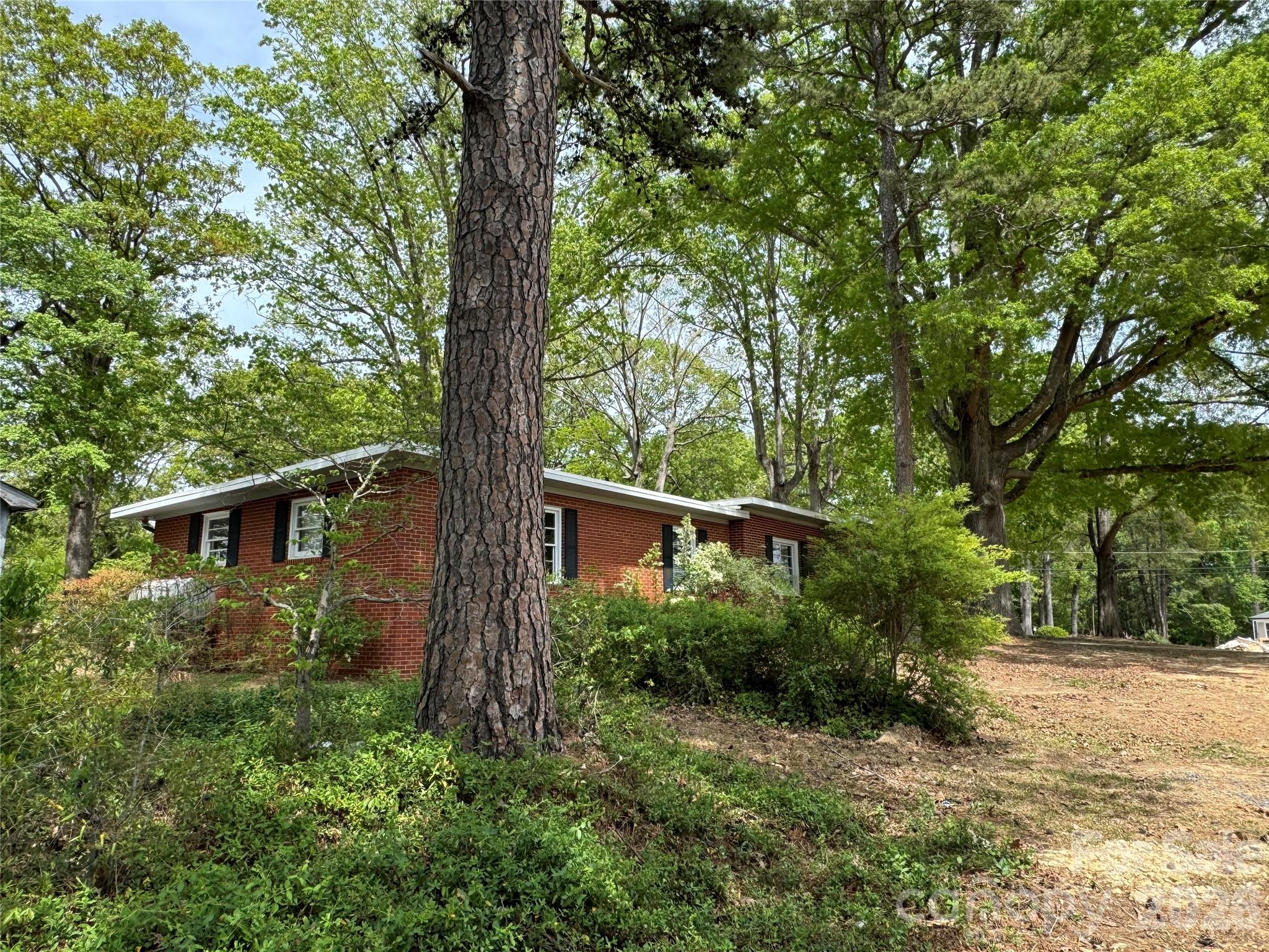 509 Main Street E Locust NC 28097