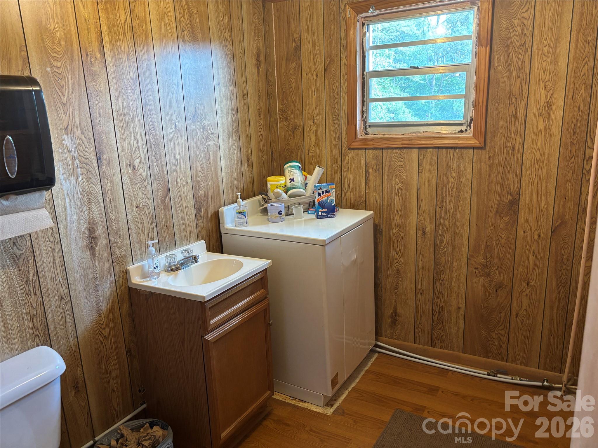 709 Cleveland Avenue Grover NC 28073